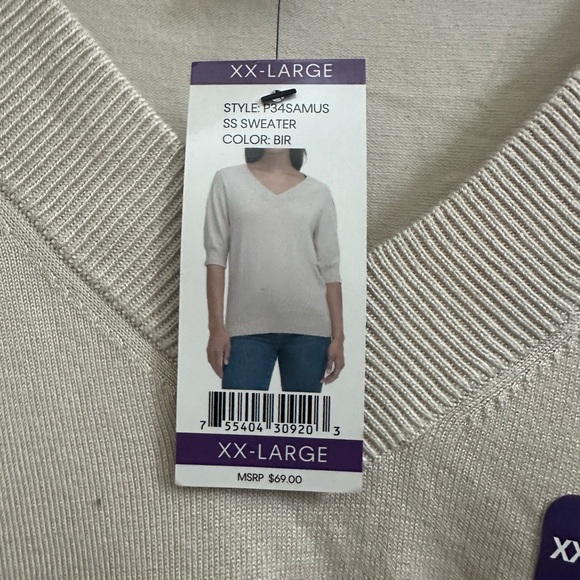 Nwt puff sleeve DKNY sweater. - Picture 4 of 5